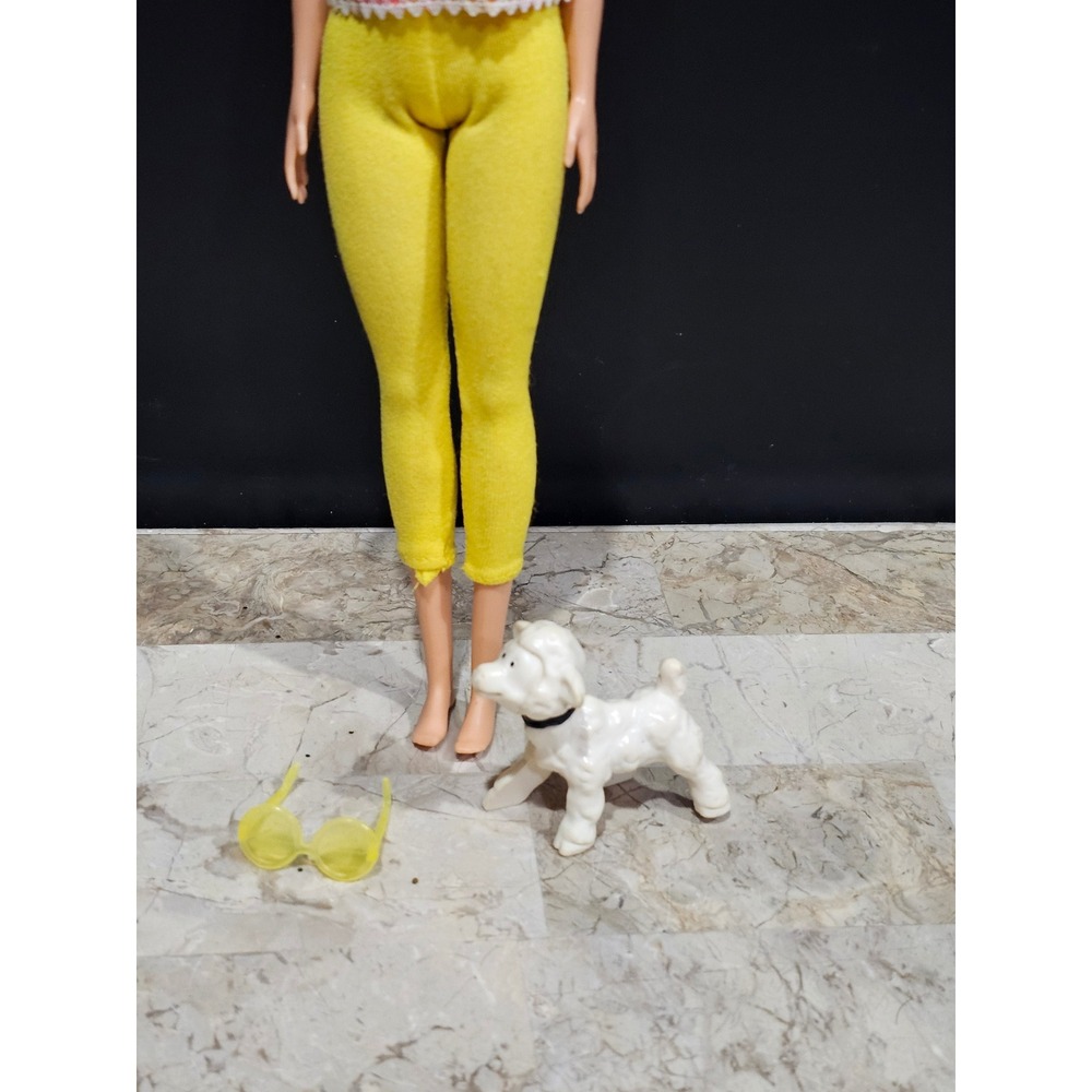 Mattel Barbie Doll Retro Floral Top Yellow Leggings Poodle & Sunglasses - Picture 4 of 8